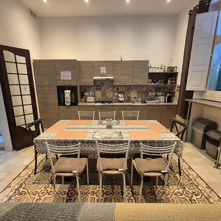 Spacious 4-Bedrooms Townhouse In Tas-Sliema Buitenkant foto