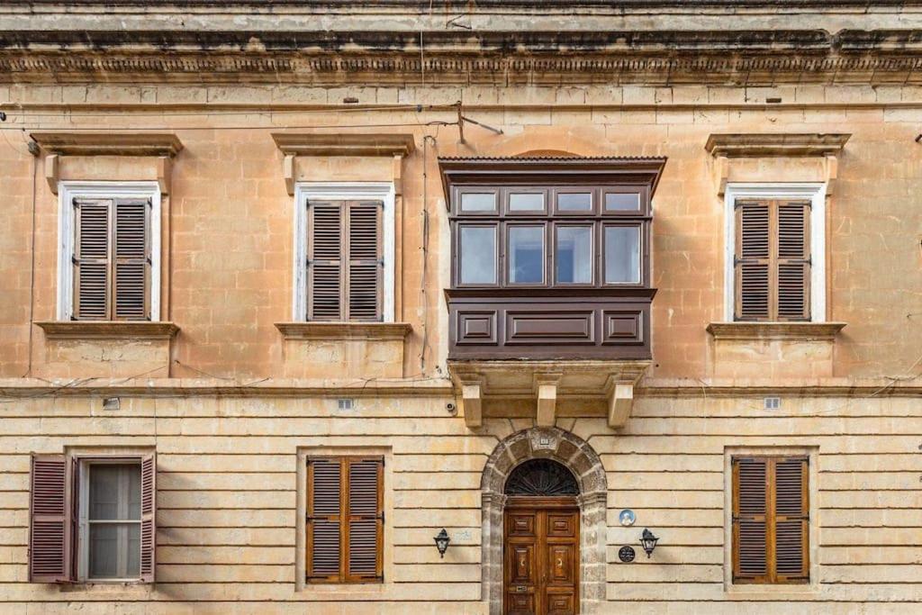 Spacious 4-Bedrooms Townhouse In Tas-Sliema Buitenkant foto