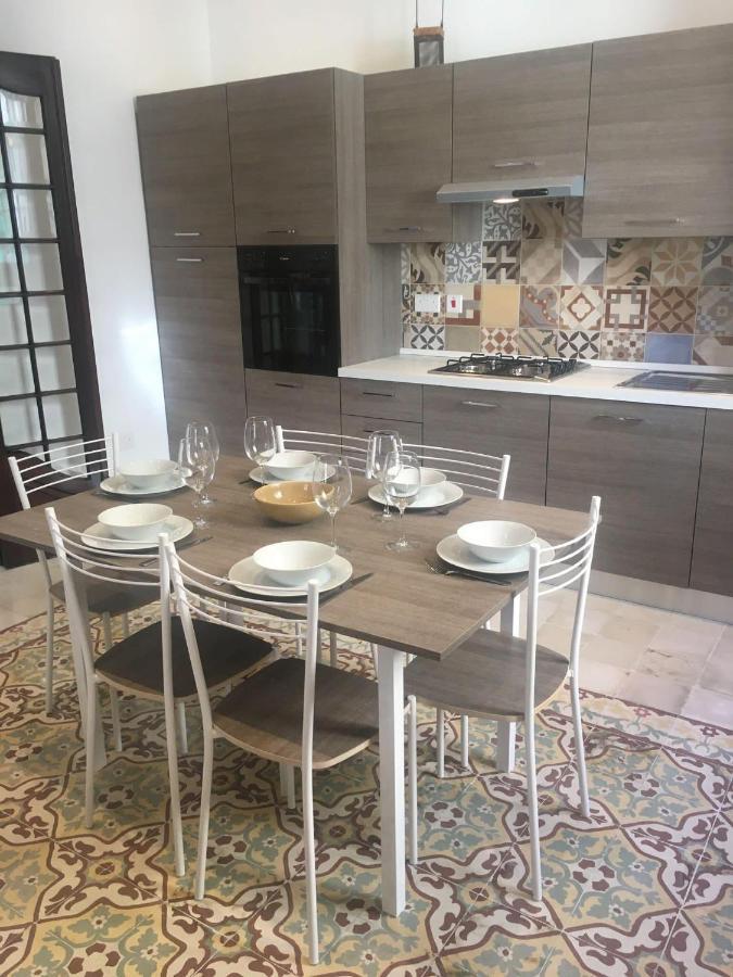Spacious 4-Bedrooms Townhouse In Tas-Sliema Buitenkant foto