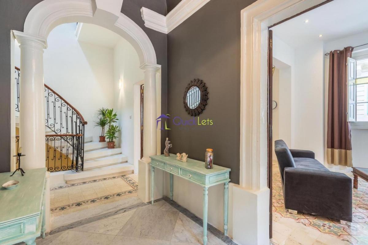 Spacious 4-Bedrooms Townhouse In Tas-Sliema Buitenkant foto